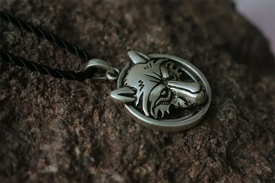 10 шт. оптовая продажа в стиле норвежских викингов кулон ожерелье Norse волк