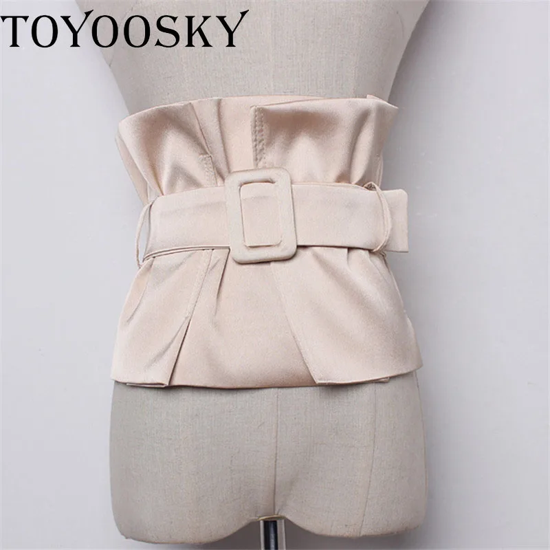 Toyoosky Новинка 2017 года модные женские туфли Широкие пояса одноцветное Для женщин