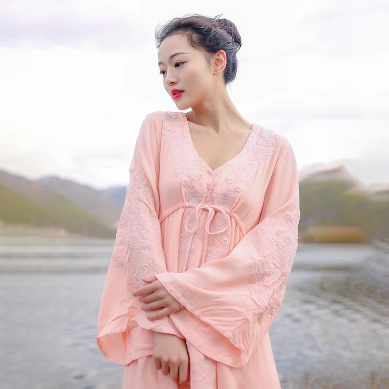 Новая вышивка с веревкой свободные большие размеры платье v-образным вырезом Aline