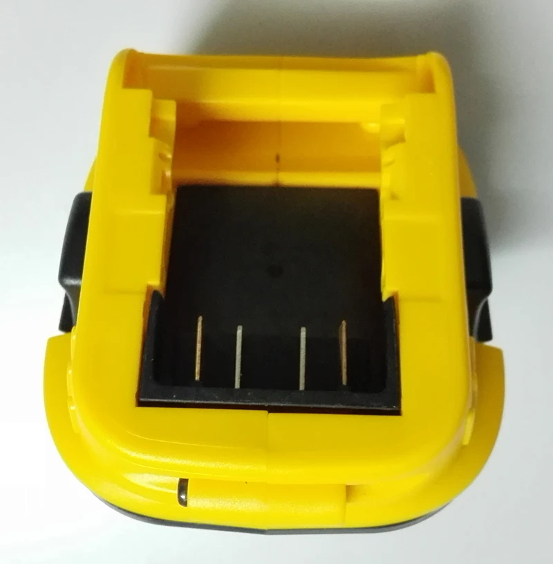 

New DCA1820 18V to 20V Battery Convertor Adapter for Dewalt Battery