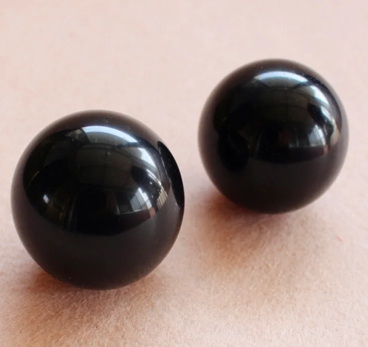 

2pcs Natural fitness ball black stone health massage ball for the elderly gift manufacturers direct sale