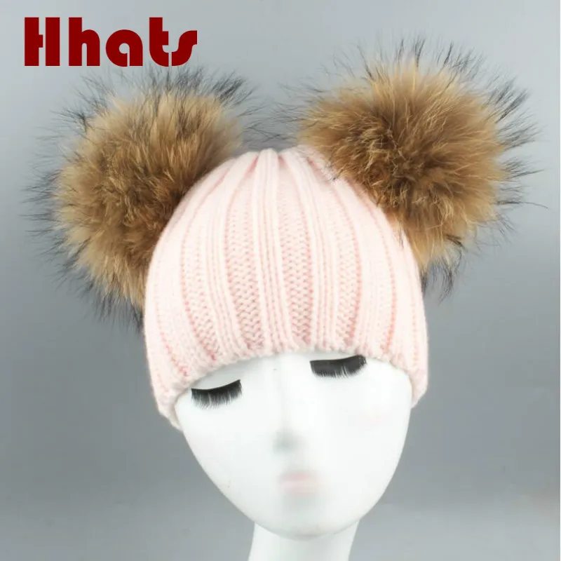 Детская зимняя шапка с двумя помпонами из натурального меха енота 15 см|raccoon fur