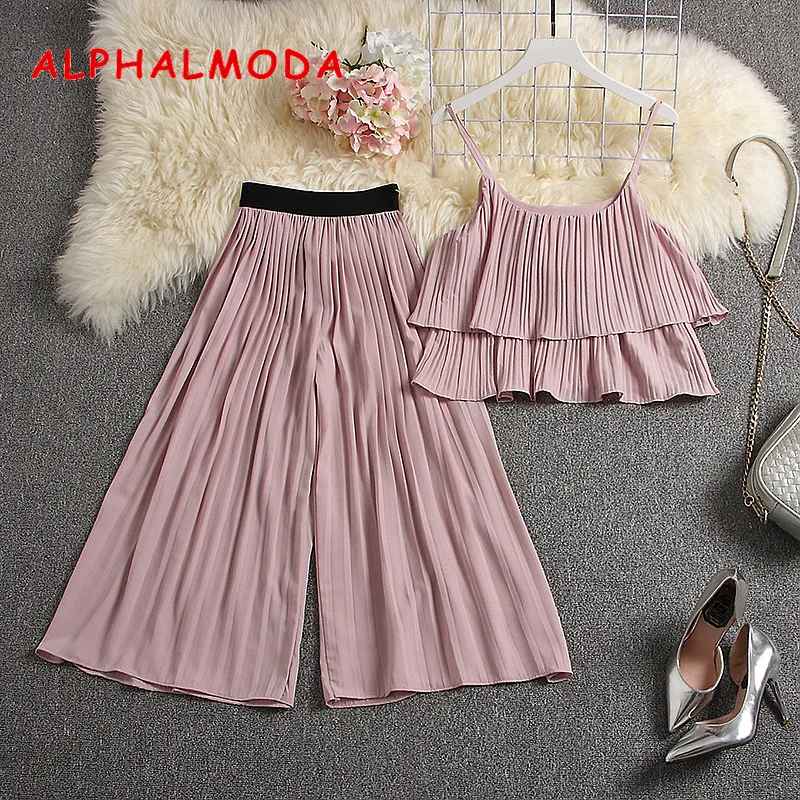 Женский комплект ALPHALMODA плиссированный топ на бретельках + брюки до середины икры
