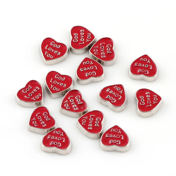 Бесплатная доставка 20 штук эмаль &quotБог любит тебя&quot Сердечки Floating Charms подходит