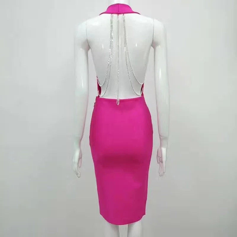 Женское Бандажное платье черное облегающее на бретельках с открытой спиной