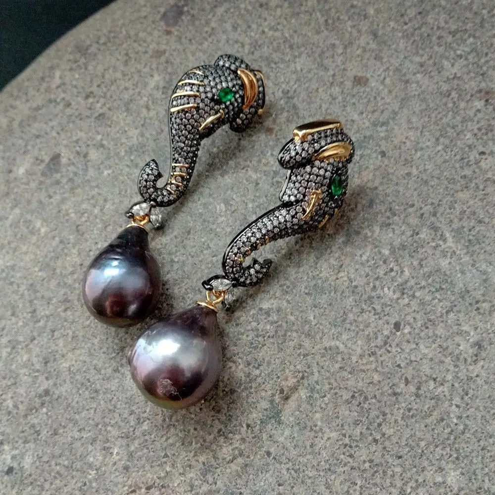 Черные серьги с жемчугом Кеши CZ Pave Elephant