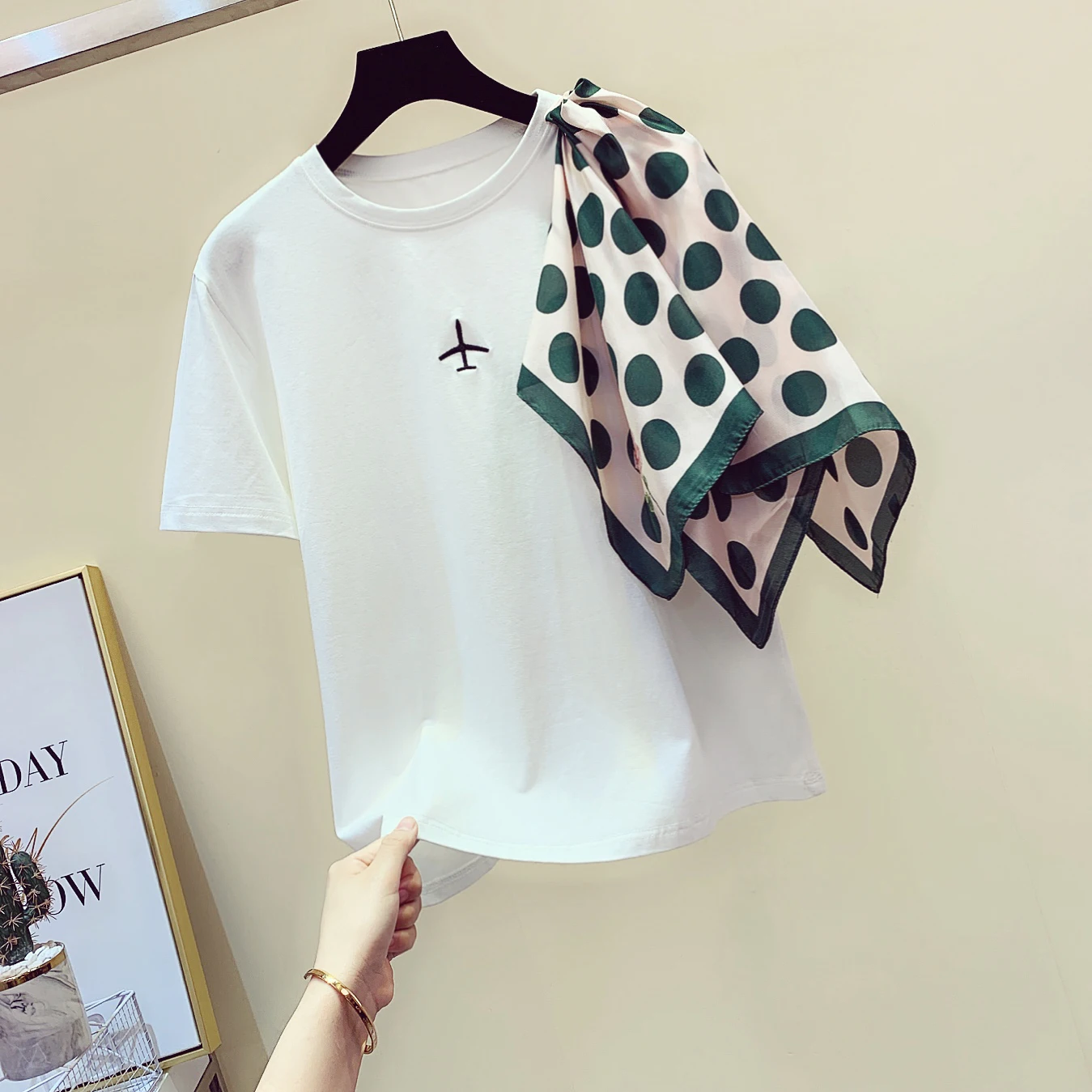 Футболка женская с круглым вырезом повседневная Асимметричная футболка