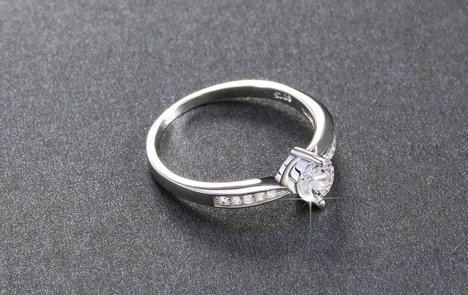 ORSA JEWELS роскошное женское свадебное кольцо без содержания свинца и никеля AAA CZ блестящие кольца 0,5 карат Кубический циркон для женщин OR25