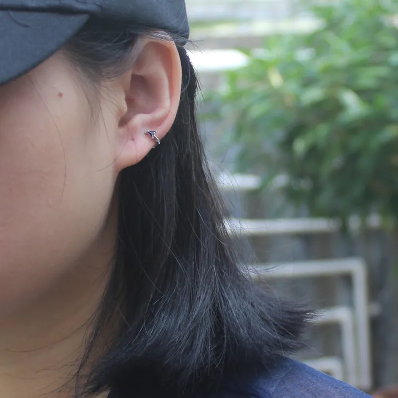 Серьги из серебра 925 пробы модные треугольные маленькие серьги с пряжкой для ушей