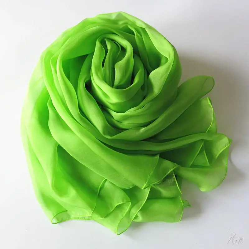 green Китайские красные длинные шарфы, дамские осенне-зимние длинные дизайнерские накидки, Новое поступление, шелковая шаль шарф, утолщенные шифоновые ультрадлинные шарфы - Цвет: green