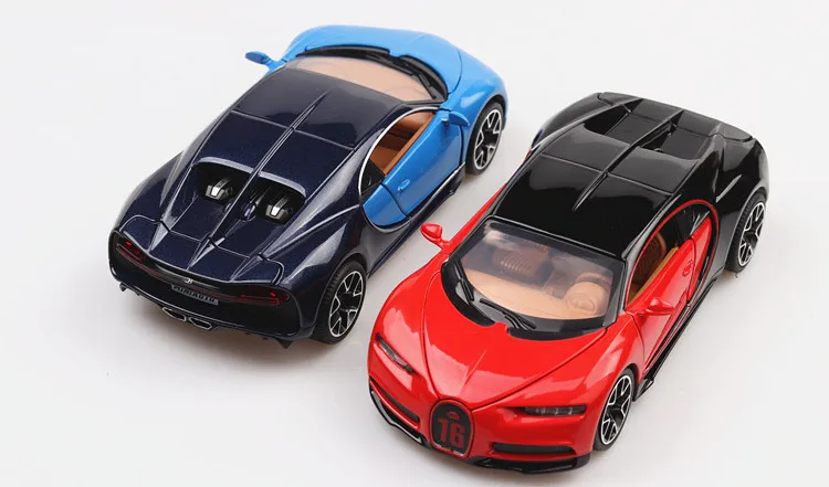 1:32 литая под давлением модель автомобиля из металлического сплава Bugatti Chiron Модель гоночного автомобиля звуковой светильник для двери игрушка для детей подарок