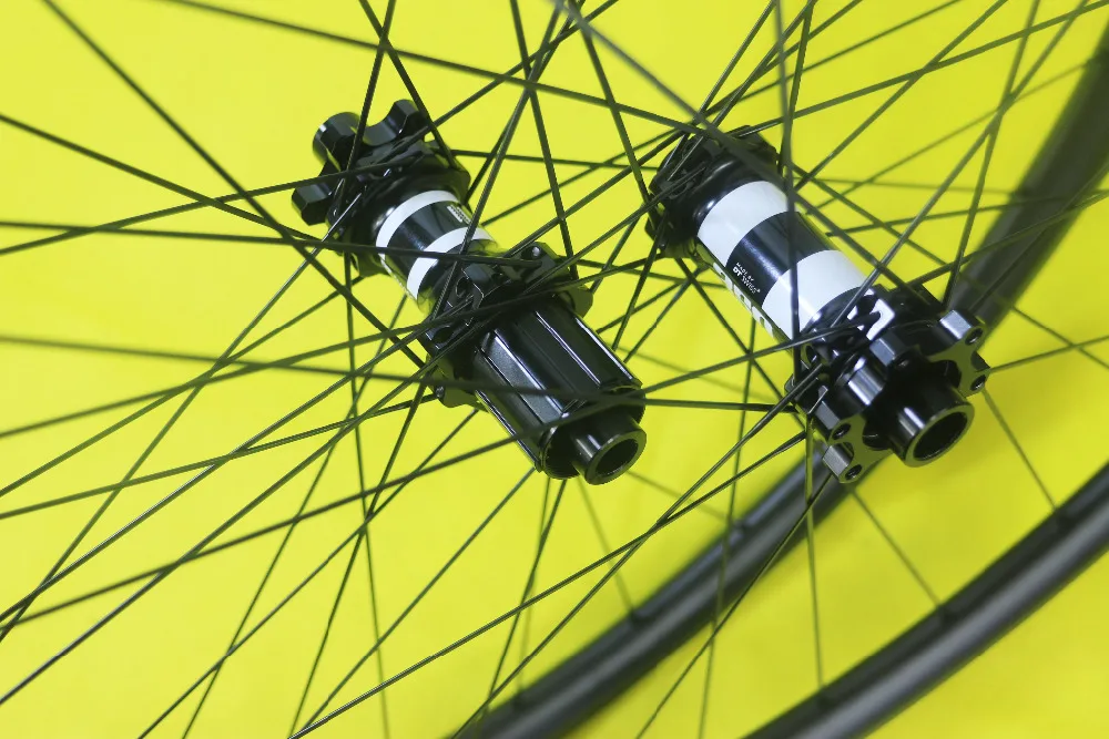 1445g 29er MTB XC 28 мм x 25 ассиметричный без крючков прямой углерод тяги Колесный