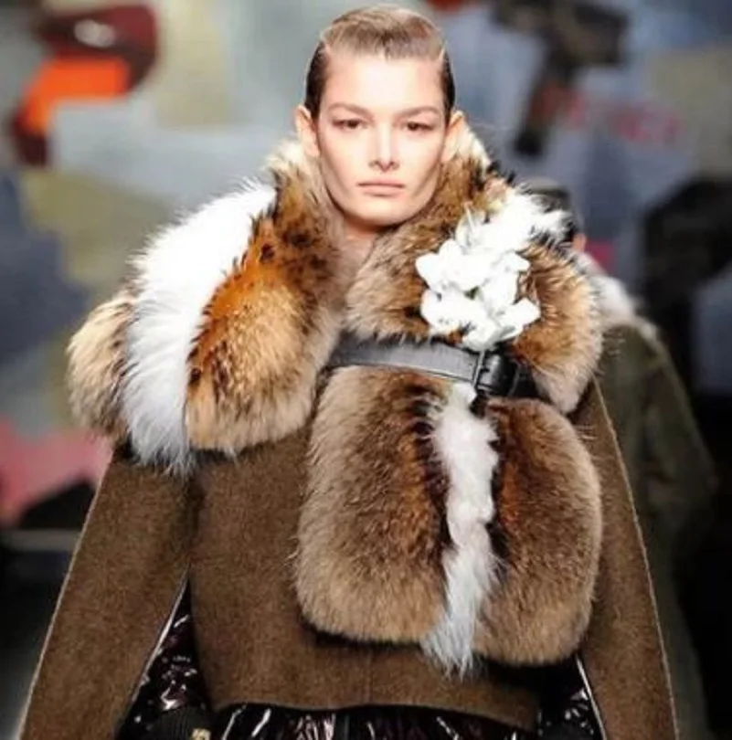 Зимние женские из натурального меха енота украл Обёрточная бумага глушитель