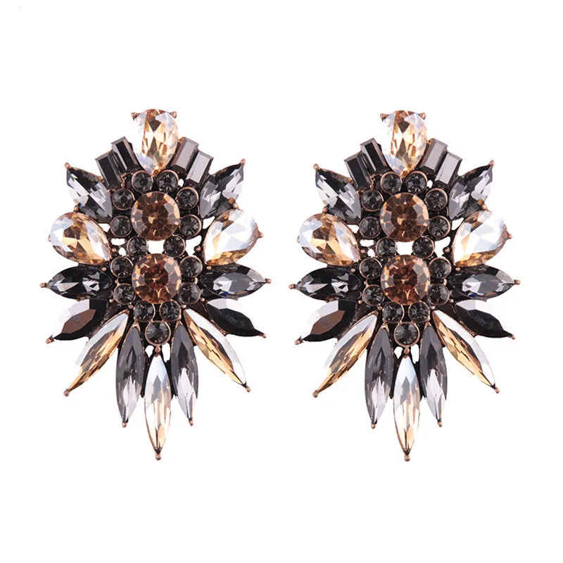 Girlgo Лидер продаж Bijoux Кристалл Геометрическая Серьги-гвоздики для Для женщин Подарки себе Винтажные серьги ювелирные изделия Новая мода Дизайн Boho - Окраска металла: Champagne