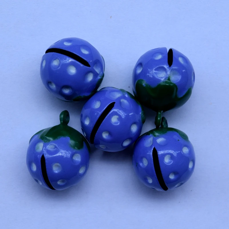 Горячая новинка 2018 синяя клубника колокольчики для домашних животных ошейник