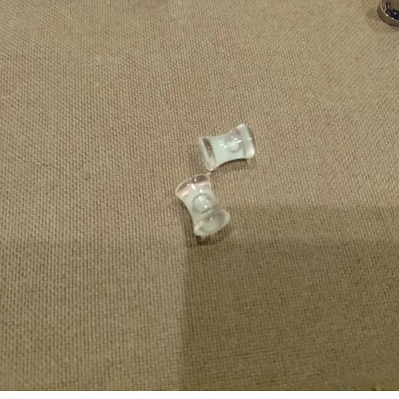 2 шт. светящиеся в темноте жидкие затычки для ушей и тоннели плоти растягиватели