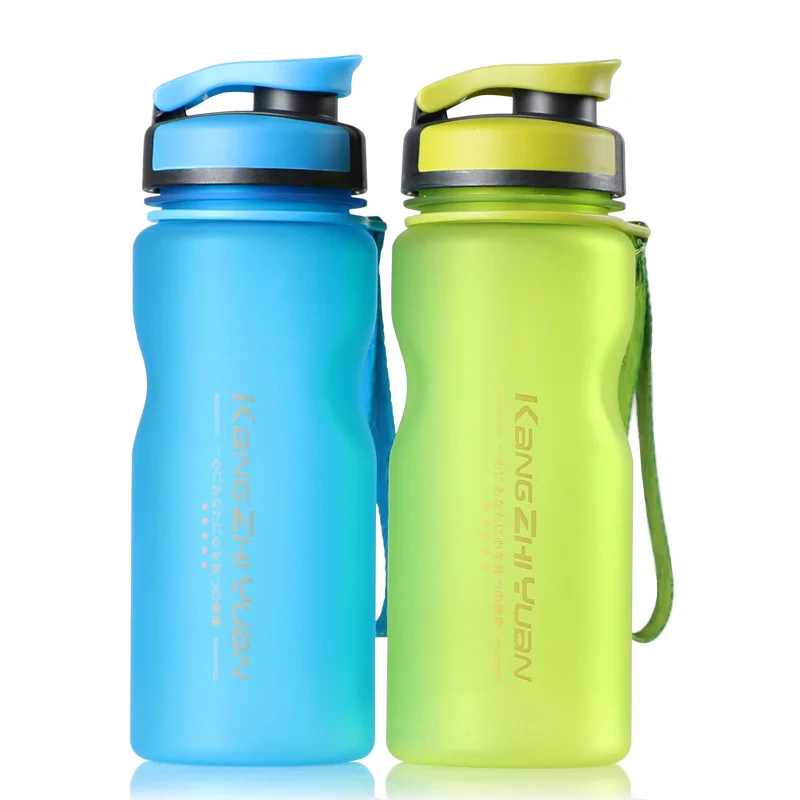 Скраб эко пластиковая бутылка для воды спорта на открытом воздухе студентов