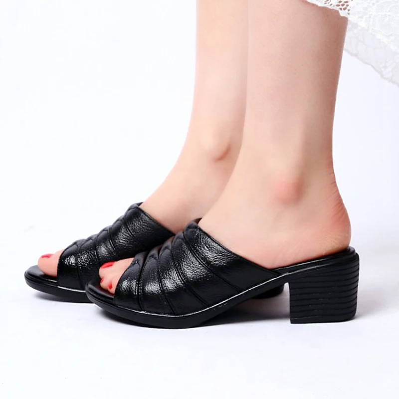 ?? 奪う猫外ラインストーンスリッパ Silp にミュールのぞき見女性の夏の靴平方ヒールパーティースライドフリップ 44 46