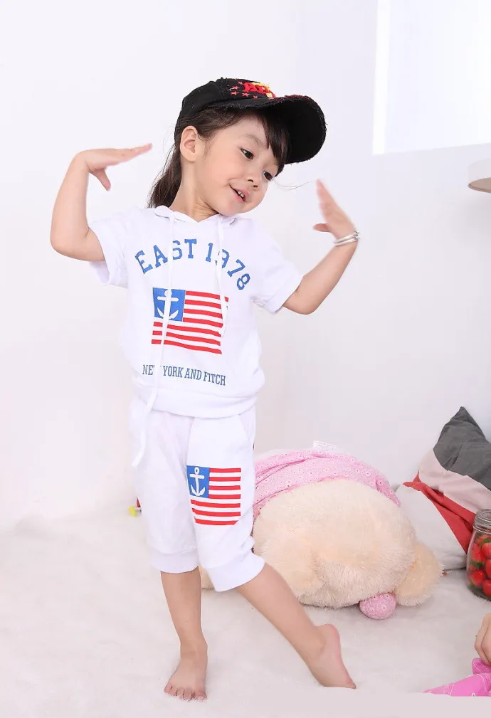 Бесплатная доставка Новинка лета 2017 комплекты детской одежды штаны + Топ для