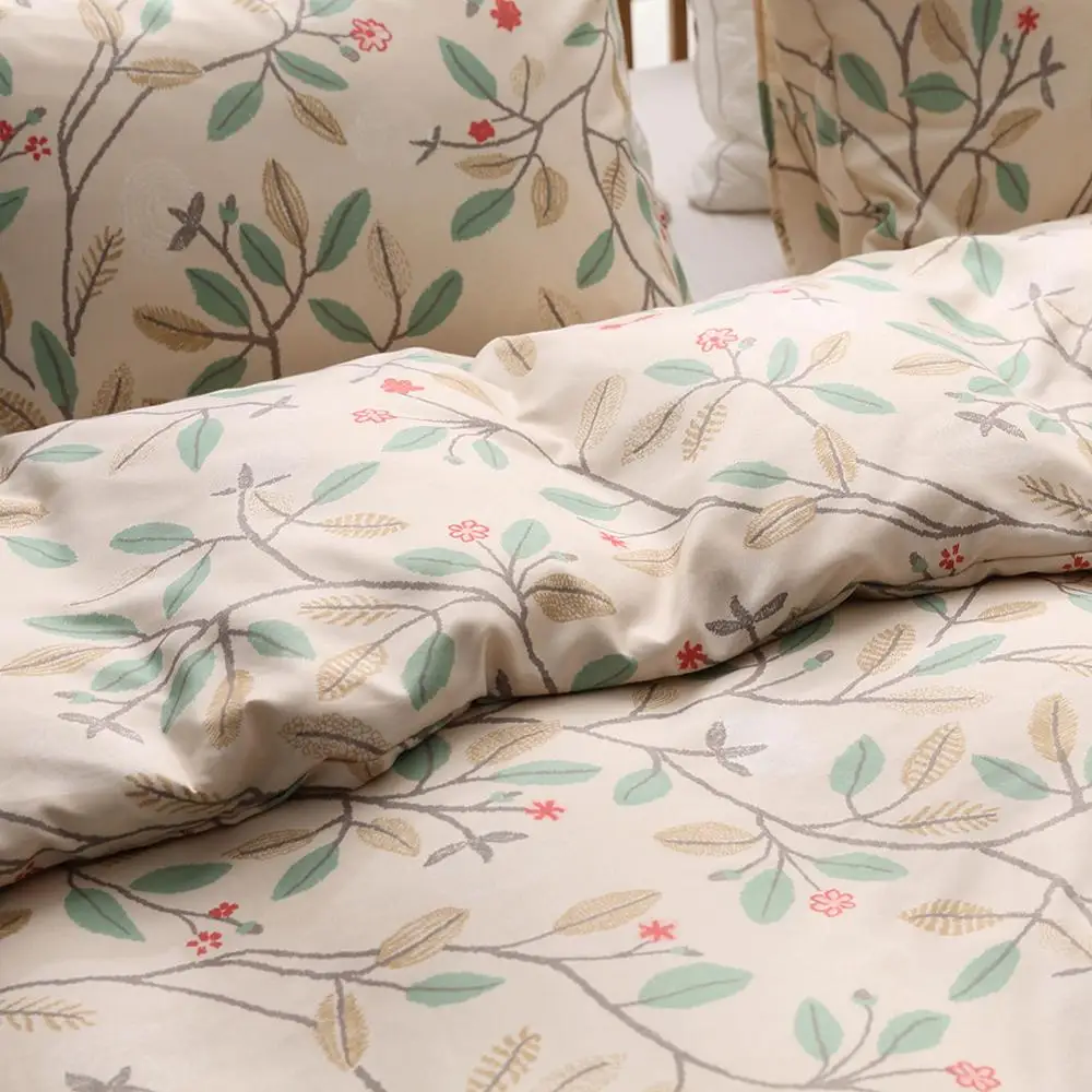 

M19042 Comfortable bed quilt bedclothes Cool Summer Bed Cover Sheet Microfiber fabric Bedding Set Bedroom Home Decoration