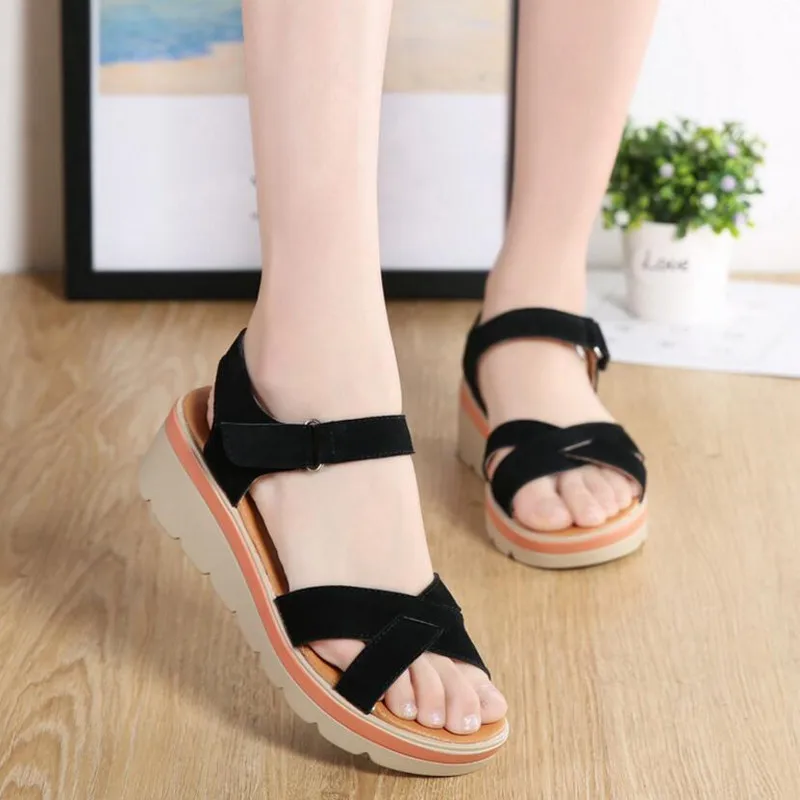 Кожаные сандалии; сезон лето; Новинка; женские сандалии; женская обувь; модные Студенческие сандалии; Новинка года; женская обувь; шлепанцы; обувь