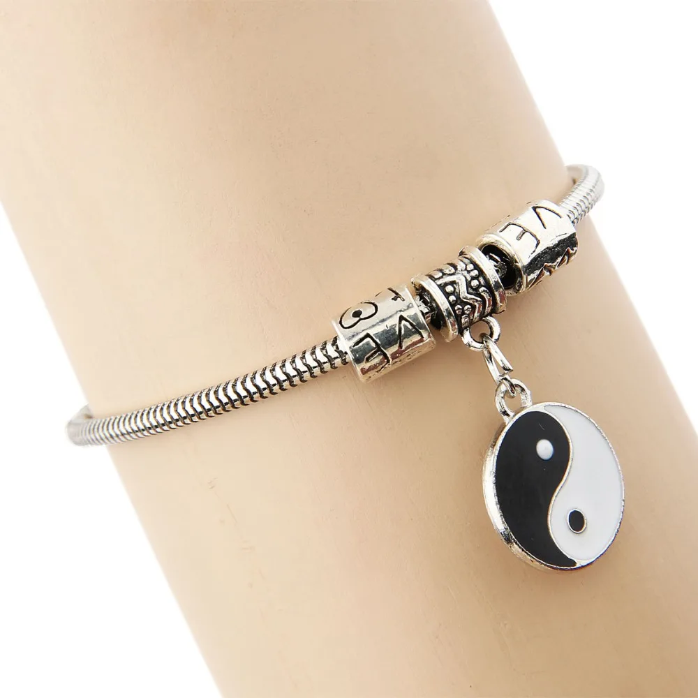 Новые простые белые черные браслеты Сплетницы тайчи Инь Янь для семьи женщин