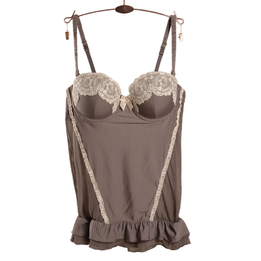 Женский маскарадный костюм Виктории Кружевное боди средней длины украшенное