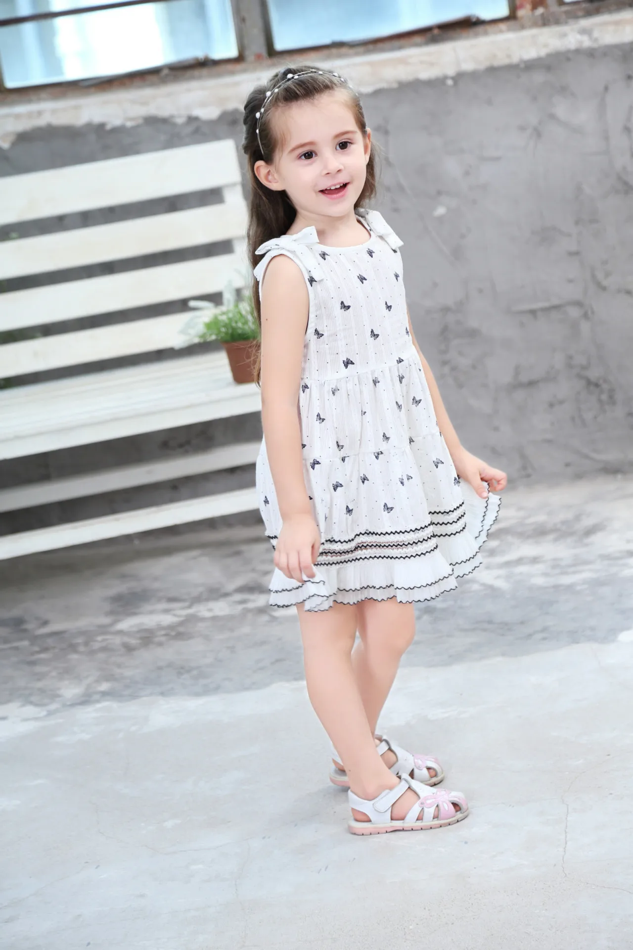 Korean version of the explosion girl butterfly dress cotton jacquard princess casual holiday kids wear | Детская одежда и обувь