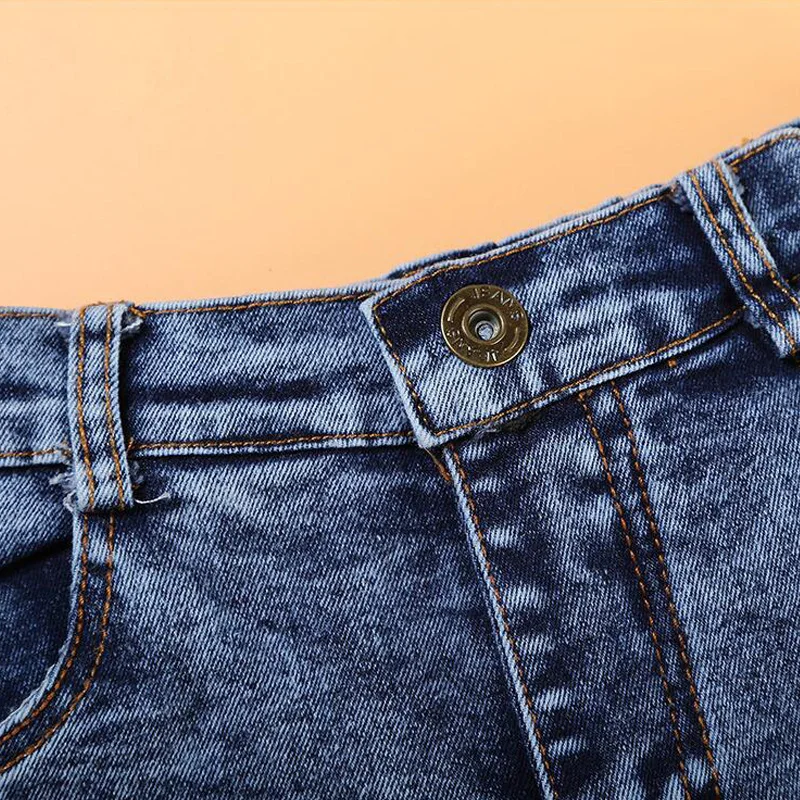 Весенние комплекты одежды для мальчиков короткая футболка + джинсы шарф 3