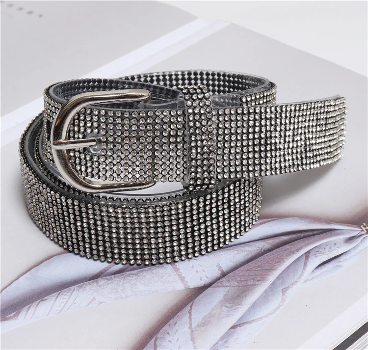 Bling полный горный хрусталь ПВХ для женщин талии ремни Fahion корейский стиль Роскошный Кристалл пластик ремень под джинсы дамы тонкий Caestus ремень