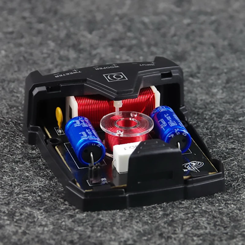 1 шт. 2 варианта делитель частоты 4ohm 8 Ом 100 Вт автомобильный аудио кроссовер DIY