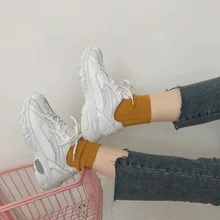 Женские кроссовки в гонконгском стиле маленькие белые Корейском