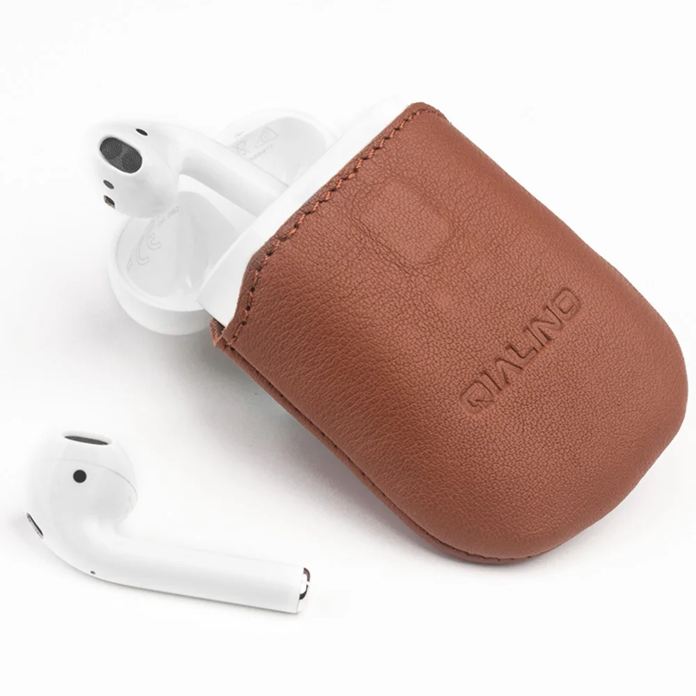 QIALINO кожаный чехол на ремешке для AirPods Apple, чехол из натуральной кожи, Мини Карманы, магнитное хранение наушников, сумка, черный