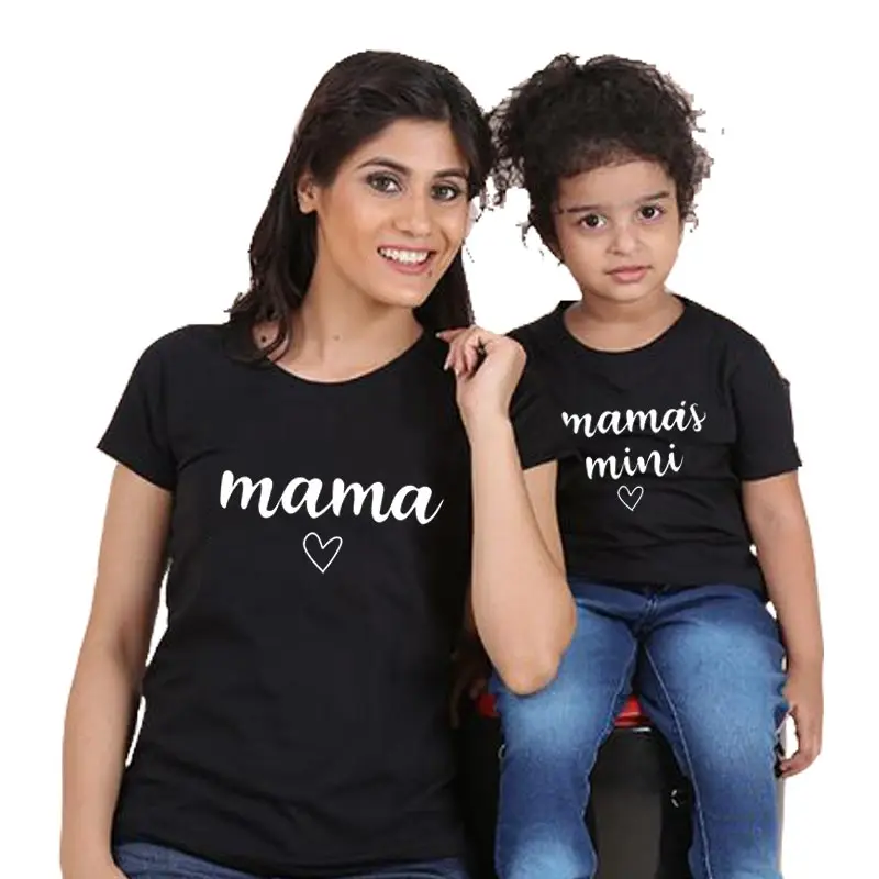 Mama mini me/Одинаковая одежда для всей семьи хлопковая футболка с надписью mommy and me и