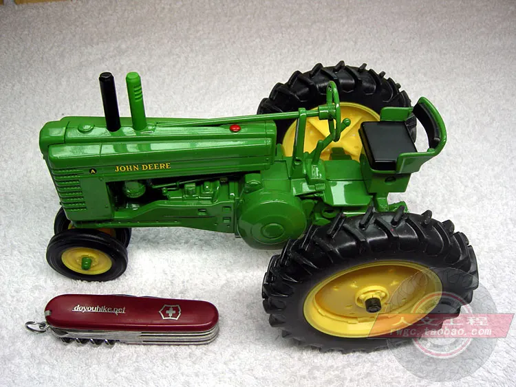 

KNL HOBBY J Deere Model A tractor agricultural vehicle safety model Gift Act ERTL 1:16