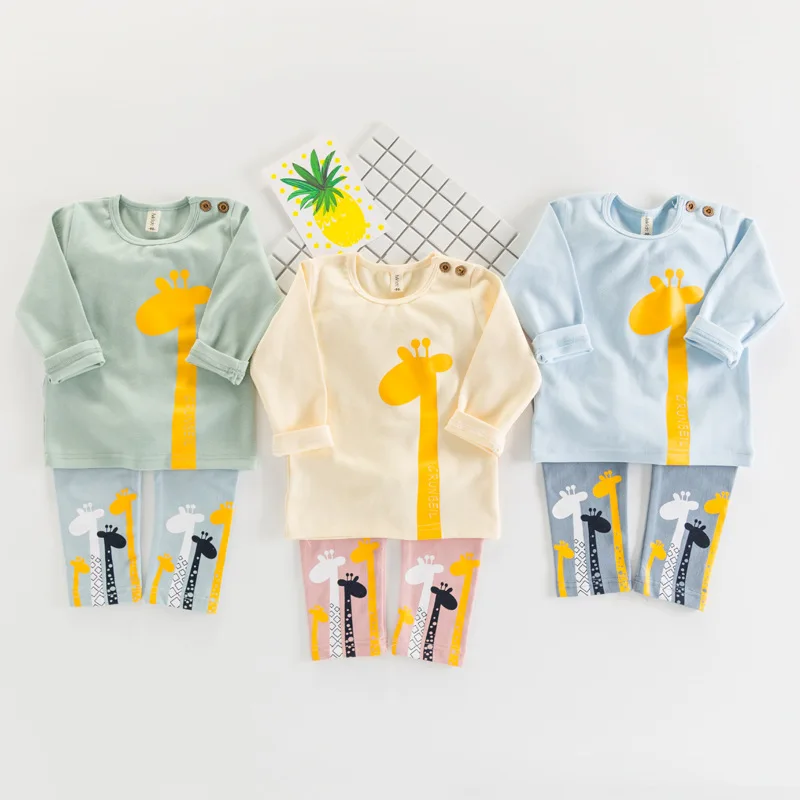 Детская одежда весенне осенний хлопковый комплект с мультяшным жирафом для