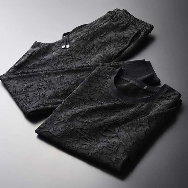 Мужские комплекты Minglu (футболка и брюки) роскошные тканевые с круглым вырезом