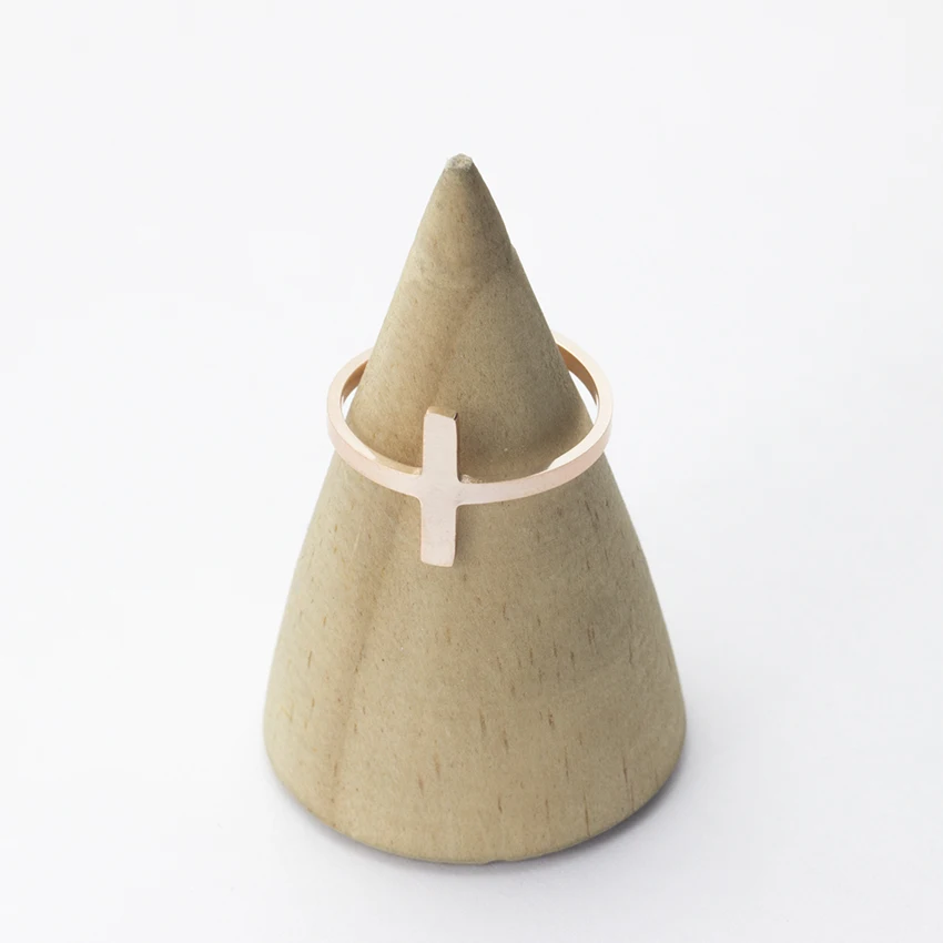 Женское регулируемое кольцо из розового золота с боковым крестом|sideways cross ring|bar