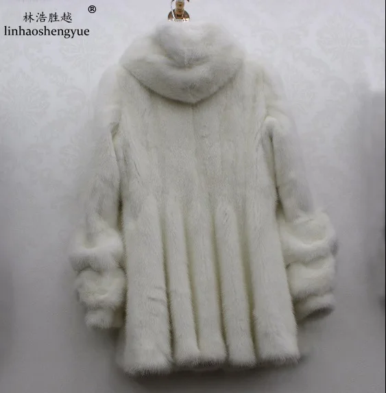 

Linhaoshengyue 2016 Winter Real Mink Fur Coat with Hood