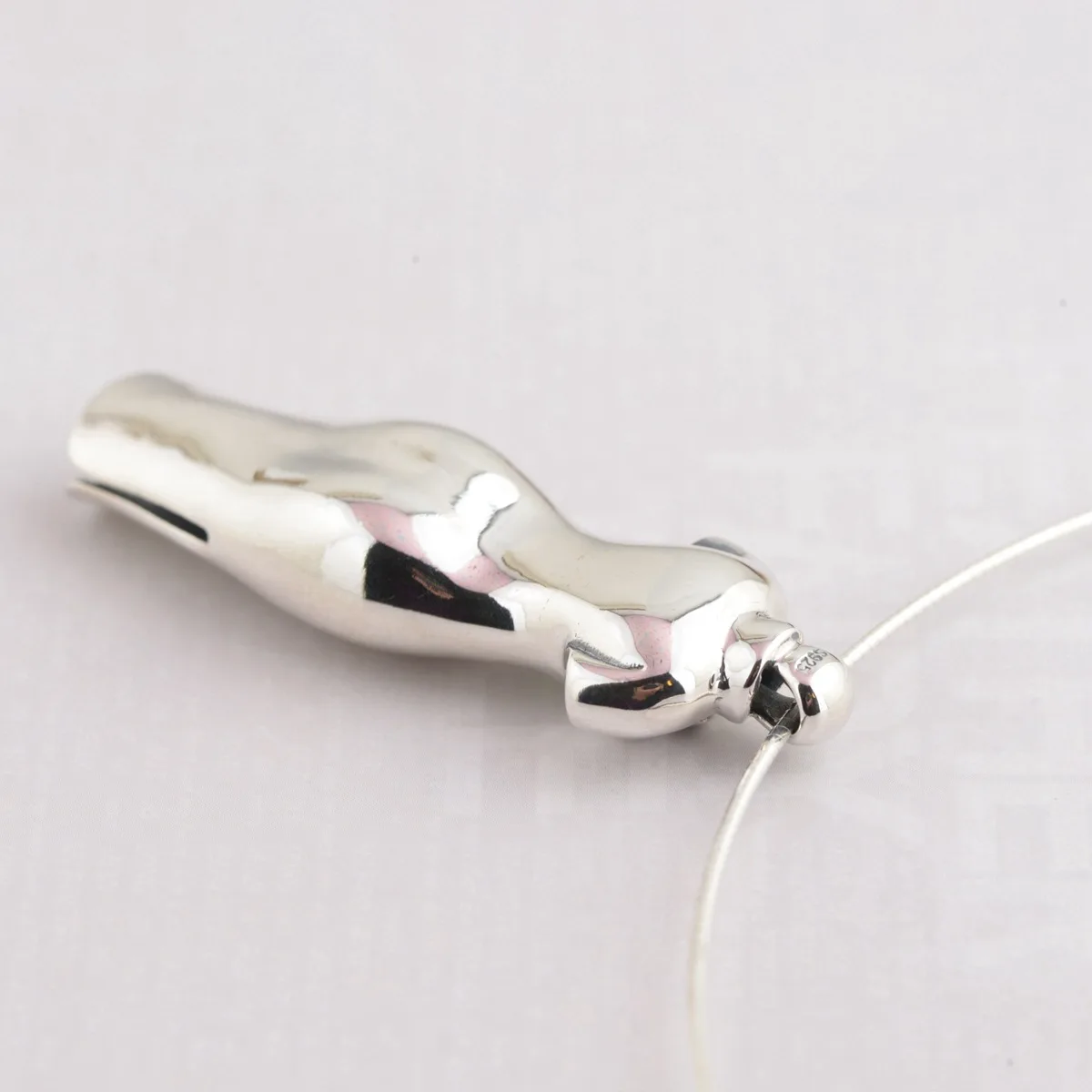 

Thai silver pendant S925 sterling silver wholesale silver process unique female flowers rich new dress style