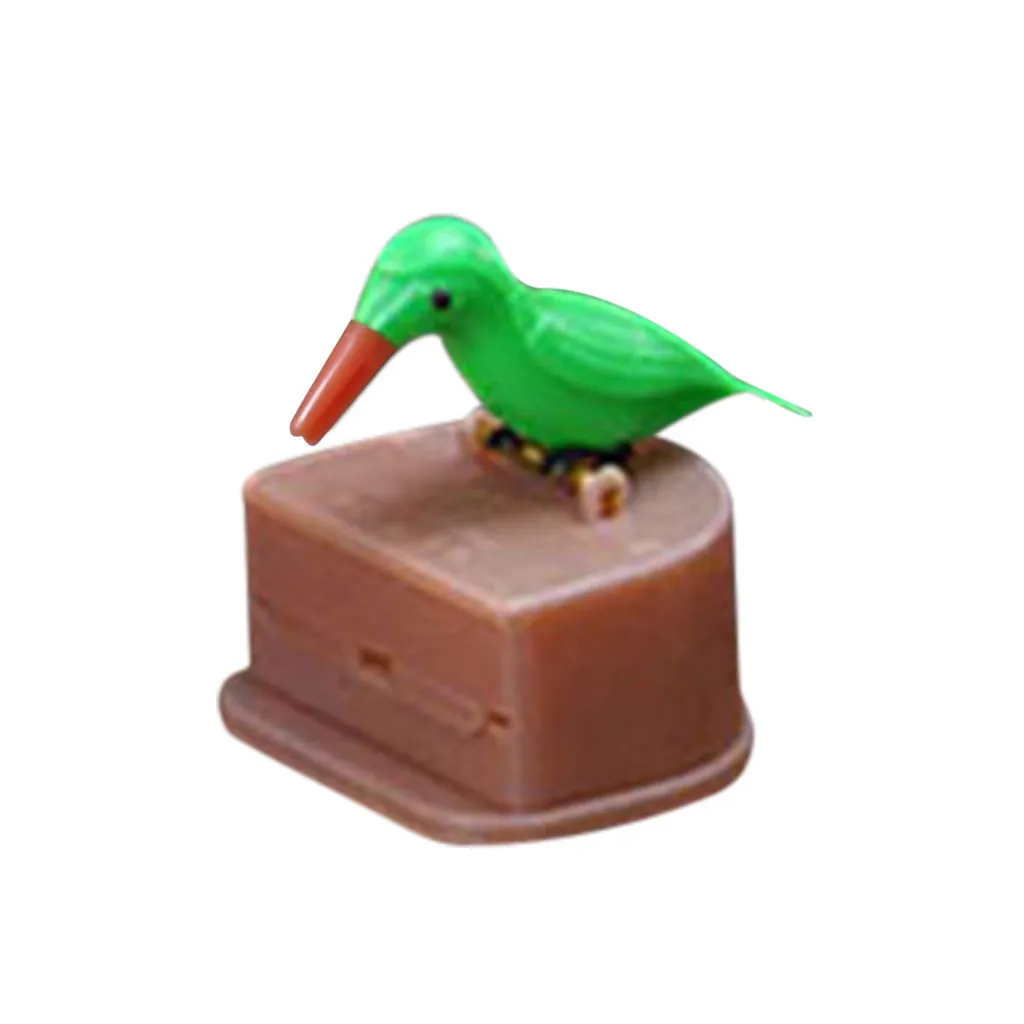 F Toothpick Holder Dispenser Cute Bird Hummingbird Toothpick Dispenser Gag Gift Cleaning Teeth Table Decoration Toothpick Box - Цвет: F