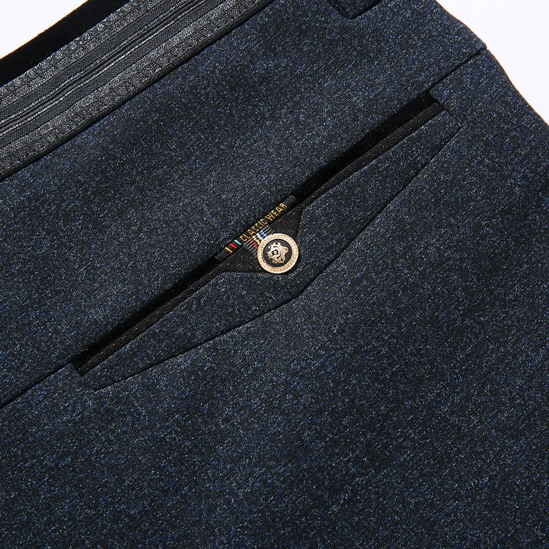 2015 Зима Осень Утолщаются Размер 29-40 Хлопок Эластичность Slim Fit бегунов