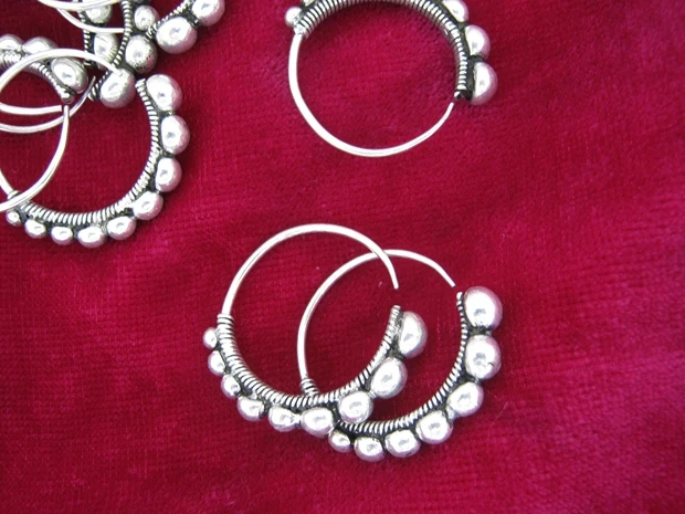 Бесплатная доставка&gt Серьги Miao в стиле ретро с изображением национального ветра