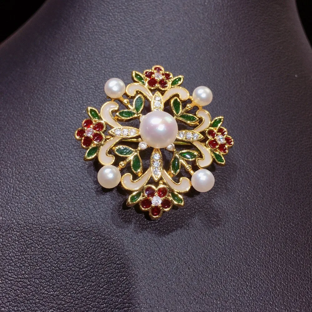 Брошь женская из жемчуга с эмалью 2019 брошь натуральным пресноводным жемчугом |
