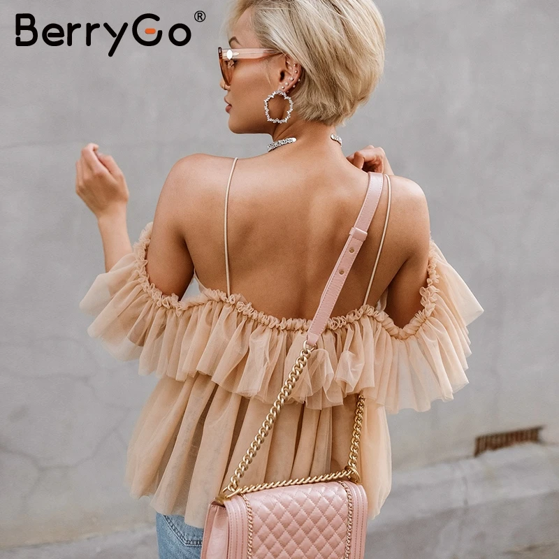 BerryGo Sexy V образным вырезом с открытыми плечами, сеточка синяя блузка для женщин Элегантный рюшами рубашка летние розовые Топы корректирующие повседневное уличн