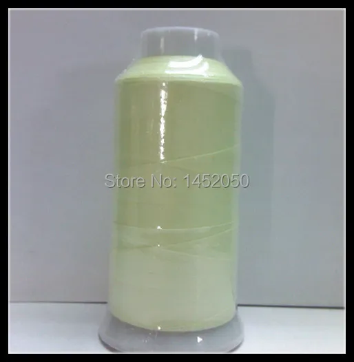 Одна катушка светится в темноте ниток 2500 Ярдов/катушка (5 цветов по желанию)