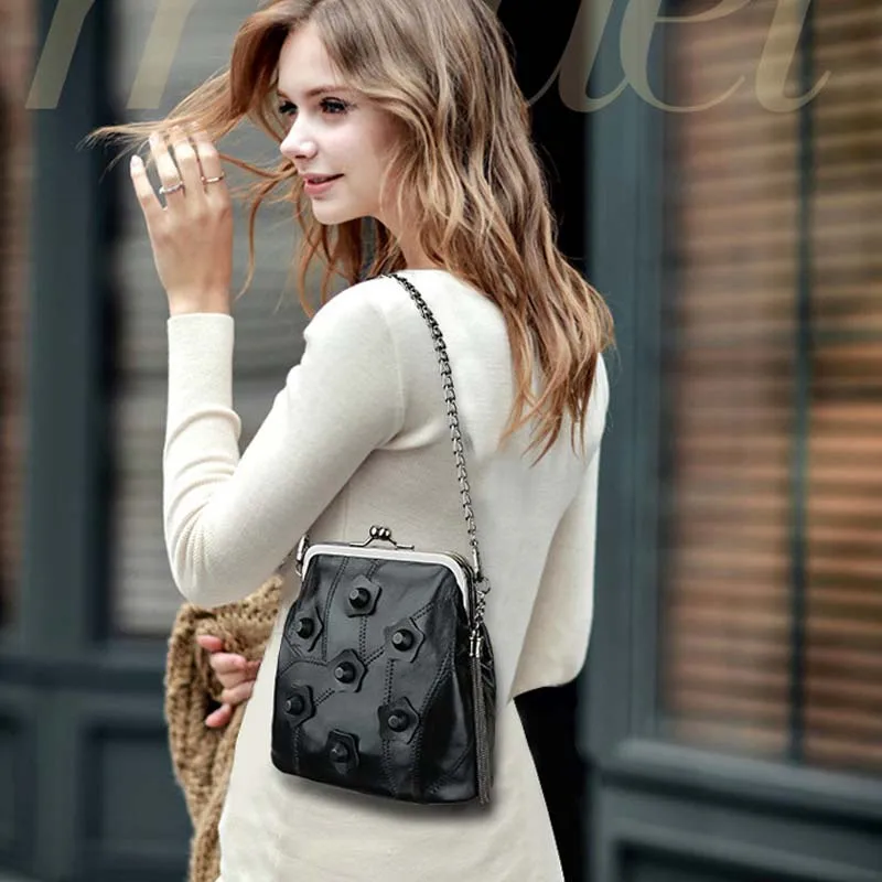 

2019 new fashion Pu leather shoulder Messenger bag lady flower tassel bucket shape shoulder bag WCM111