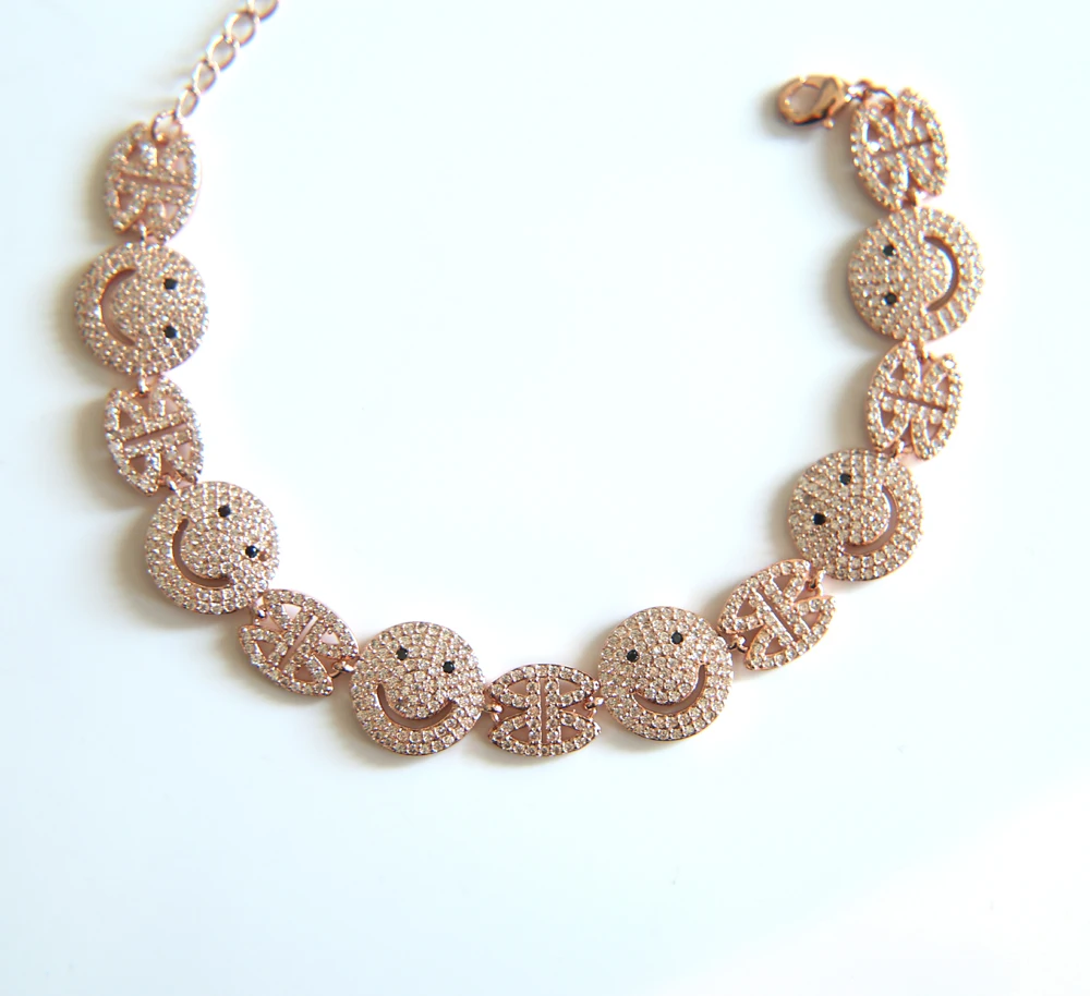 2018 newest Smile Face Lucky Women Charm Bracelet Gold-color Adjustable Length Chain Bracelets for Women Party Wedding Jewelry