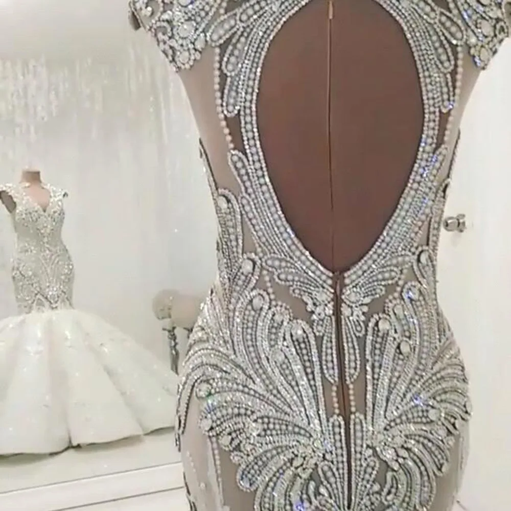 Luxury Sparkle Crystal Mermaid Wedding Dresses 2019 Sexy Lace 3D Flower Beaded Dubai Bridal Gowns Sexy Plus Size See Thru Back