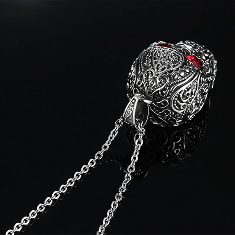 Кулон в виде черепа из титановой стали с красными стразами|f pendant|rhinestone pendantsnecklaces